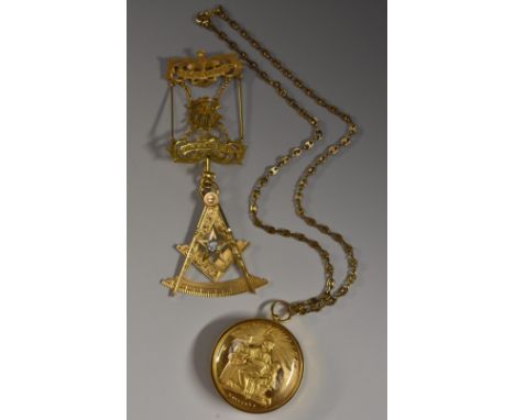 Masonic Regalia - a 9ct gold Mount Olives Shrine No20  initialled drop bar, stamped 9ct, suspending a compass and square whit