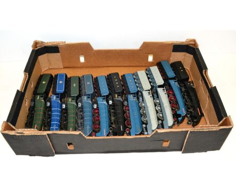 Bachmann OO Gauge Eleven A4 Class Locomotives including three variants of Sir Nigel Gresley, Silver Fox, Silver Link, Dwight 