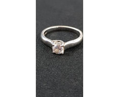 PLATINUM DIAMOND SOLITAIRE RING