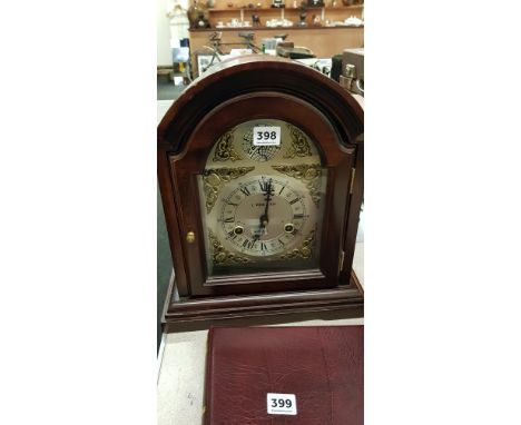 MAHOGANY MANTLE CLOCK