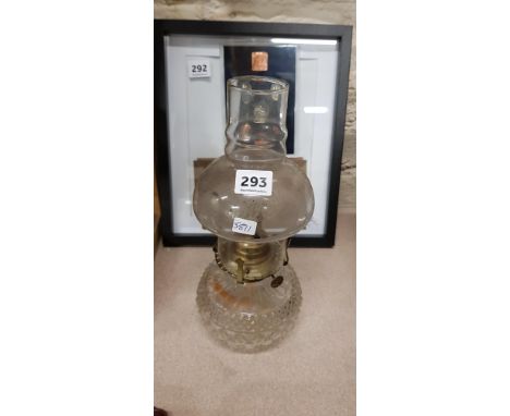 VINTAGE OIL LAMP