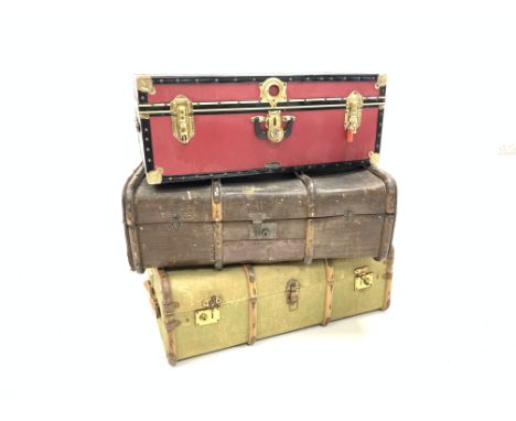 Two vintage early 20th century banded steamer trunks, (W90cm) and a plastic bound travel trunk, (W83cm) Condition Report & Fu