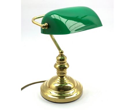 Brass bankers style lamp with green glass shade, H37cm Condition Report & Further Details Click here for further images, cond