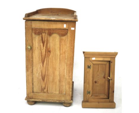 A late Victorian pine pot cupboard and a small pine wall hanging corner cupboard. The pot cupboard with gallery top and singl