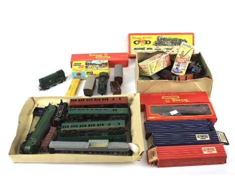 A collection of assorted model railway locomotives, carriages and related items. To include a Tri-ang railways CKD Princess E