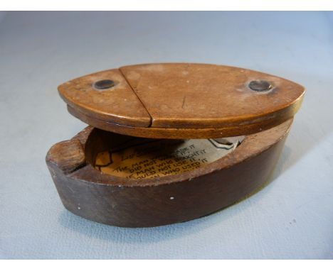 Victorian wooden Treen 'Trick' snuff box