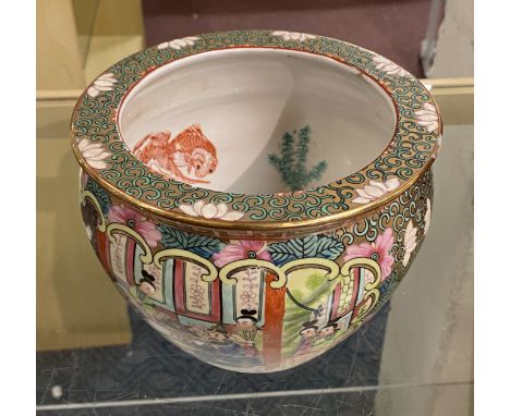 CHINESE PORCELAIN PLANTER