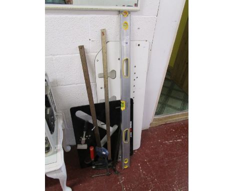 Kitchen fitters tools etc