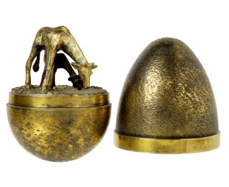 A STUART DEVLIN SILVER GILT ' GIRAFFES'  SURPRISE EGG  7.3cm, stamped 84, maker's mark, London 1976, boxed, 4ozs 10dwts ++In 