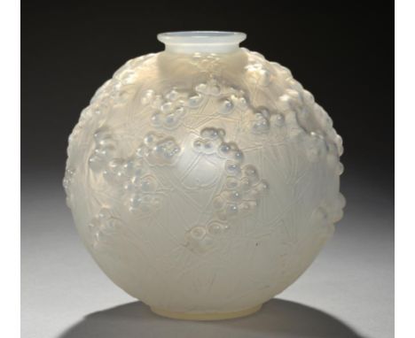 'DRUIDES'.  A LALIQUE SEMI-OPALESCENT GLASS VASE, DESIGNED 1924 17cm h, engraved R Lalique France No 937  ++In fine condition