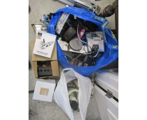 Mixed electrical items to include a camera tripod, hair trimmer and other items 