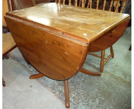 Pine drop leaf table