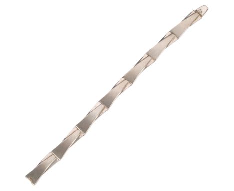 GULD OG SOLV DESIGN - a Danish sterling silver panel bracelet 