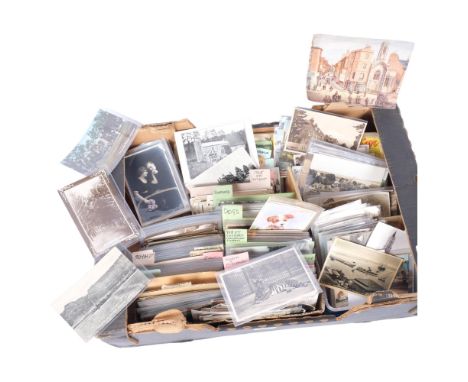 A large quantity of Vintage postcards, subjects including Sussex, Australia, South Africa, Scotland, Isle of Wight, etc (boxf
