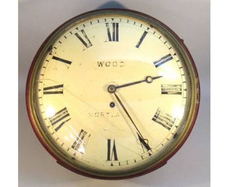 LATE VICTORIAN MAHOGANY FINISH CIRCULAR CASED WALL TIMEPIECE WITH BRASS SINGLE FUSEE MOVEMENT, CIRCULAR ENAMEL DIAL WITH ROMA