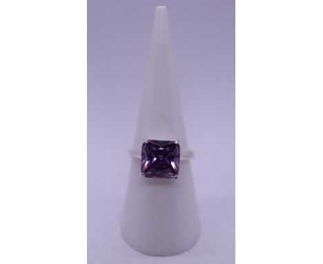 Stone set silver ring - Size N 