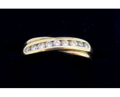 A 9ct gold ring set CZs, 2g, size O 1/2 