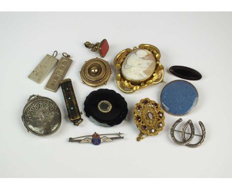 A collection of jewellery, to include; a Victorian yellow metal circular brooch, an oval shell cameo within yellow metal moun