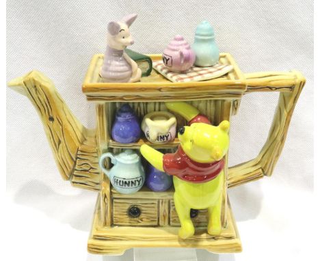 Limited Edition Winnie The Pooh Disney showcase teapot, 432/5000, H: 18 cm. No chips, cracks or visible restoration. P&amp;P 
