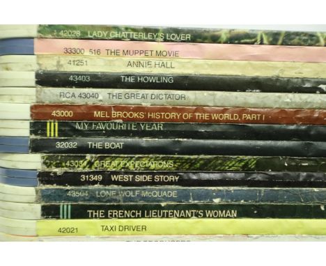 Fifteen CED stereo video discs including Lady Chatterley’s Lover and The Howling. P&amp;P Group 3 (£25+VAT for the first lot 