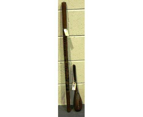 Aboriginal club and staff, club L: 46 cm, staff L: 90 cm. P&amp;P Group 3 (£25+VAT for the first lot and £5+VAT for subsequen