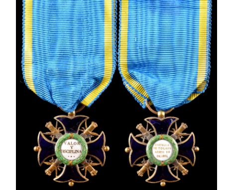 Spain: Cross for the Battle of Tolosa 1814, gilt and enamelled, 28.7 mm, cross moline, central circle with legends within a w