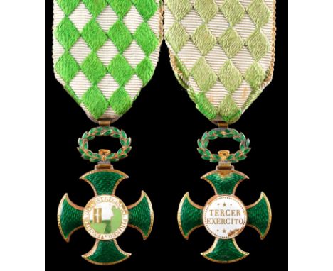 Spain: Cross for the Third Army 1814, gilt and enamel, 27.4 mm, green cross, pillars of Hercules to the circular centre, 'TER
