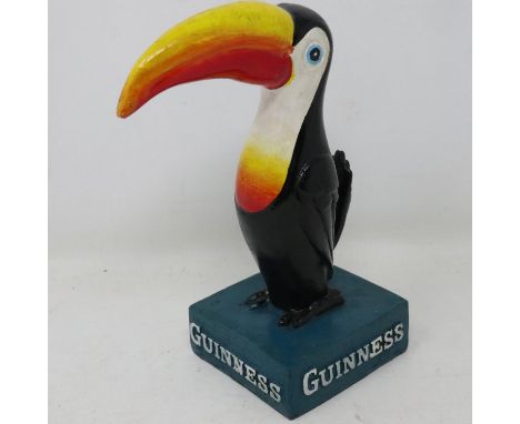Wooden Guinness advertising toucan, H: 20 cm. UK P&amp;P Group 2 (£20+VAT for the first lot and £4+VAT for subsequent lots) 
