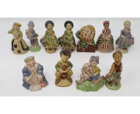 Eleven nursery rhyme Wade Whimsies, no cracks or chips, largest H: 80 mm. UK P&amp;P Group 2 (£20+VAT for the first lot and £