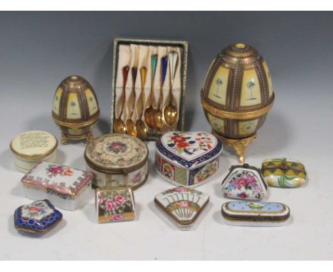 Two porcelain trinket boxes modelled as handbags, various other trinket boxes, a set of six silver gilt and enamel spoons and