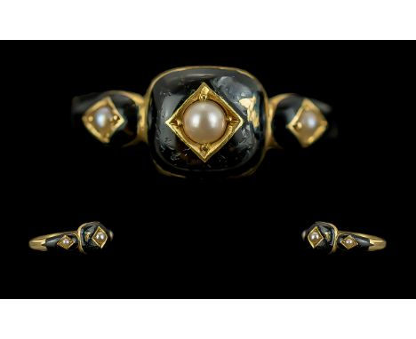 Edwardian Period 18ct Gold and Black Enamel Split Pearl Set Mourning Ring, Excellent Hallmark for Birmingham 1906, Ring Size 