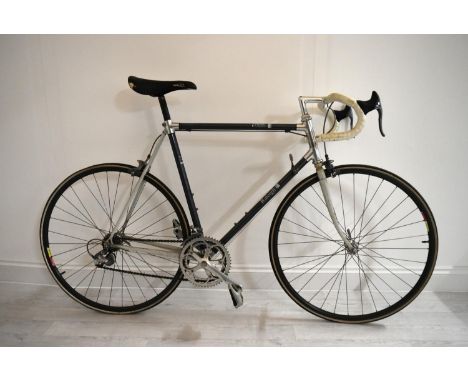 A Raleigh Titanium gentlemen's bicycle. 23" frame. Wheels Dia.26"