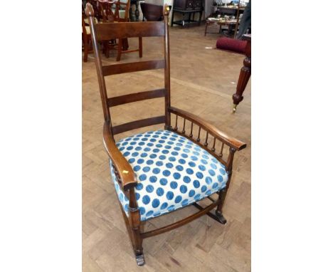 Early 20th century ladder-back rocking chair Condition report: see terms and conditions