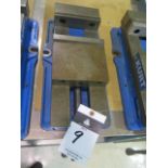 Kurt D675 6" Angle-Lock Vise