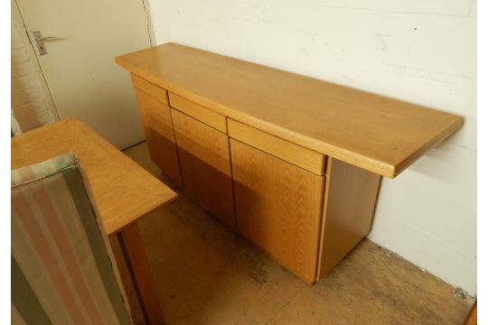 An associated oak dining room suite, comprising a danish gangs ...
