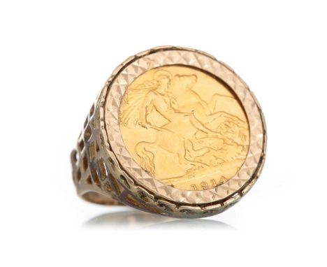 GEORGE V HALF SOVEREIGN RING 1914 within a nine carat gold mount, size P 1/2Qty: 8.3g