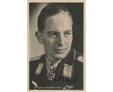 WW2. Hauptmann Wolfgang Tonne Signed 5. 5 x 3. 5 inch Vintage Black and White Hoffmann Photo. Good condition. All autographs 