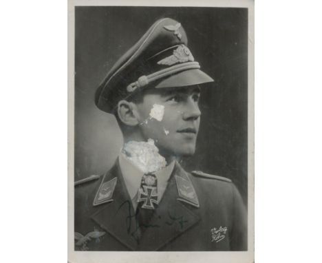 WW2. Leutnant Schmidt Signed 6 x 4 inch Vintage Black and White Photo. Damage to Centre of Photo, Not affecting signature. Go
