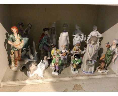 Group of porcelain figures, including Sitzendorf and Lladro