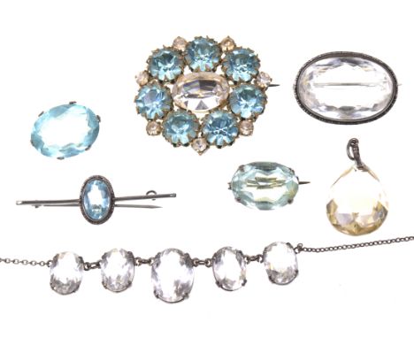 An early 20th century gem-set fringe necklaceThe oval-shaped colourless stones, of graduated form to a white metal belcher li
