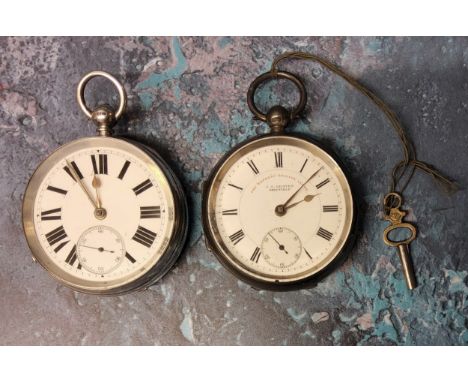 A Victorian silver open face lever movement pocket watch, the movement J G Graves, Sheffield, no.163712, dust cover, white en