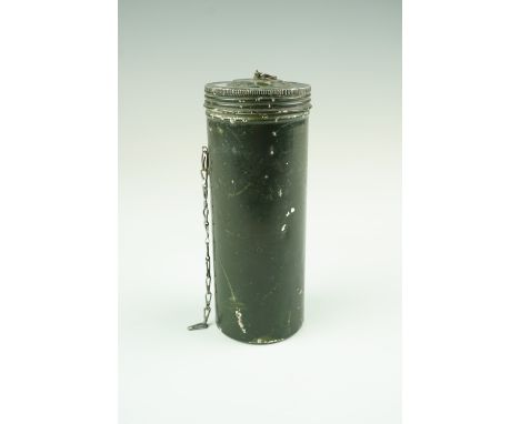 A military dial thermometer and transit case, mid-to-late 20th Century, case 16 cm