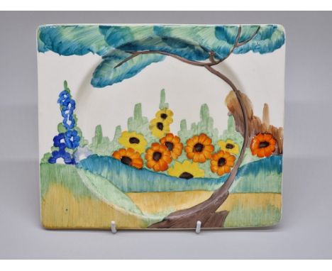 A Clarice Cliff 'Fragrance' pattern Biarritz plate, 23cm wide. 