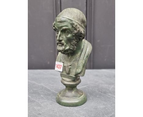 After the Antique,&nbsp;a Grant Tour style bronze bust of Homer, 22.5cm high. 
