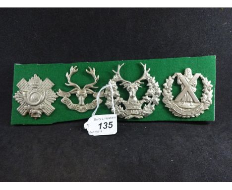 MILITARY CAP BADGES INCL HIGHLAND LIGHT INFANTRY (LUGS), SEAFORTH HIGHLANDERS (LUGS), GORDON HIGHLANDERS (LUGS) AND CAMERON H