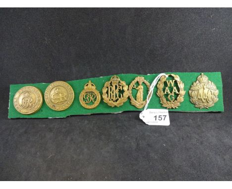 MILITARY CAP BADGES INCL ROYAL DEFENCE CORPS (LUGS), NATIONAL DEFENCE COMPANY E.R.VIII (SLIDER), NATIONAL DEFENCE COMPANY G.R