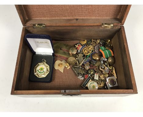 Sundry military and other badges and button sticks etc.
