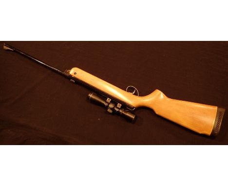 BSA Meteor 22 cal air rifle with SMK telescopic sight and soft carry bag CONDITION REPORT: This item is working at lotting.