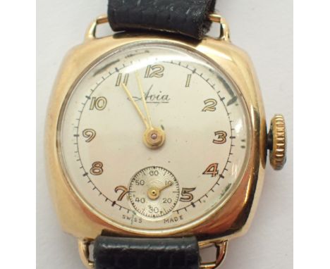 Avia 9ct gold ladies wristwatch  CONDITION REPORT: This item is working at lotting.