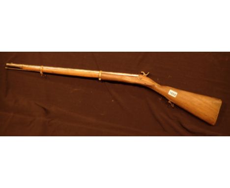Antique Indian Army flintlock rifle ( see condition report ) CONDITION REPORT: Missing pan and trigger, some replacement part